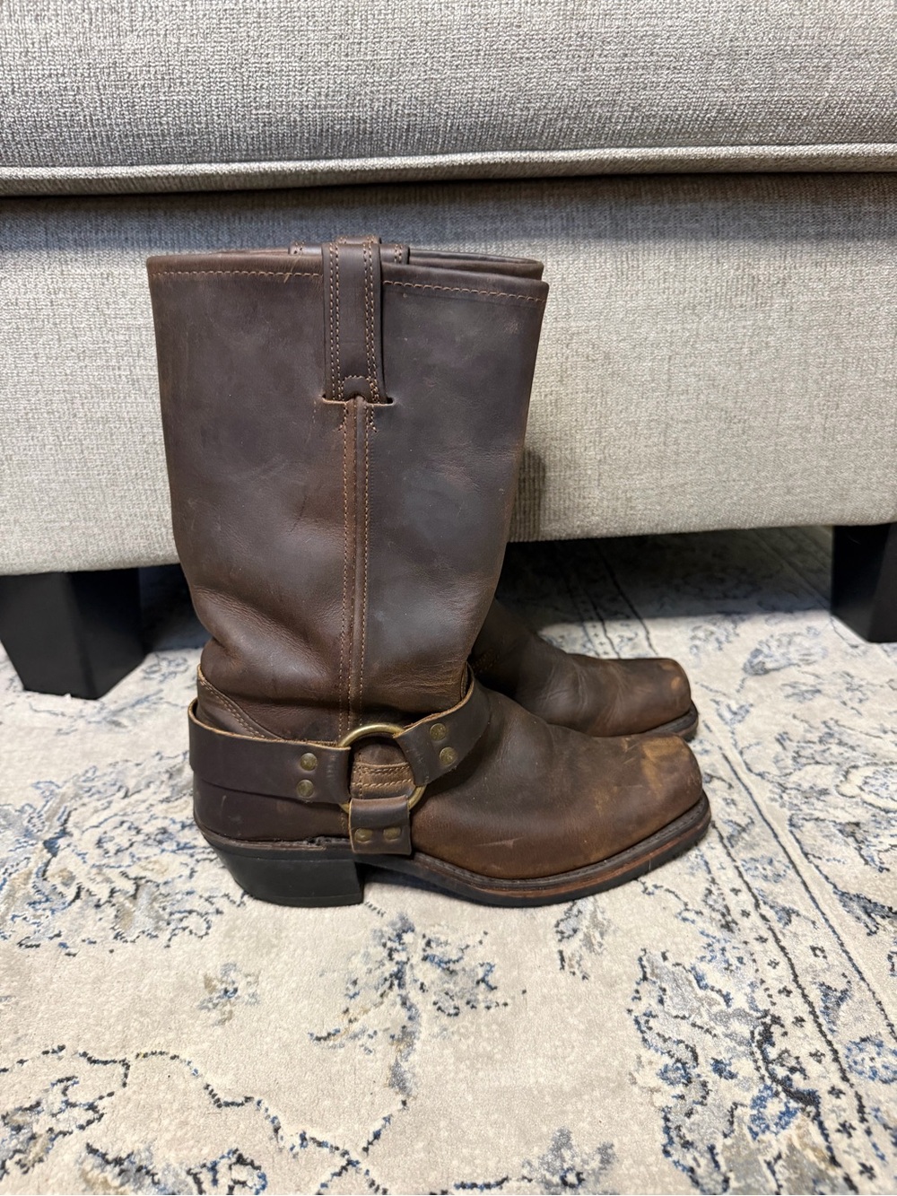 FRYE Harness 12R Boots in Smoke Brown - Picture 4 of 10